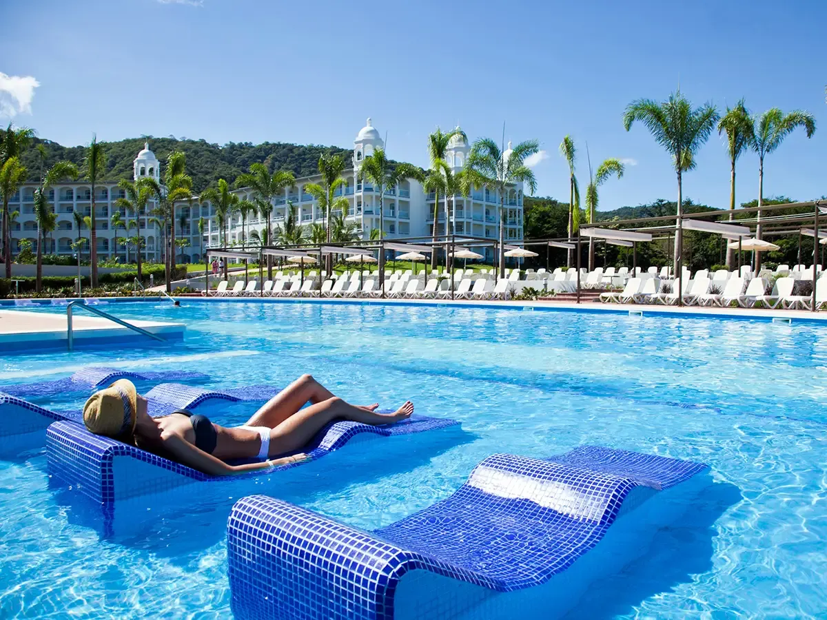 RIU PALACE